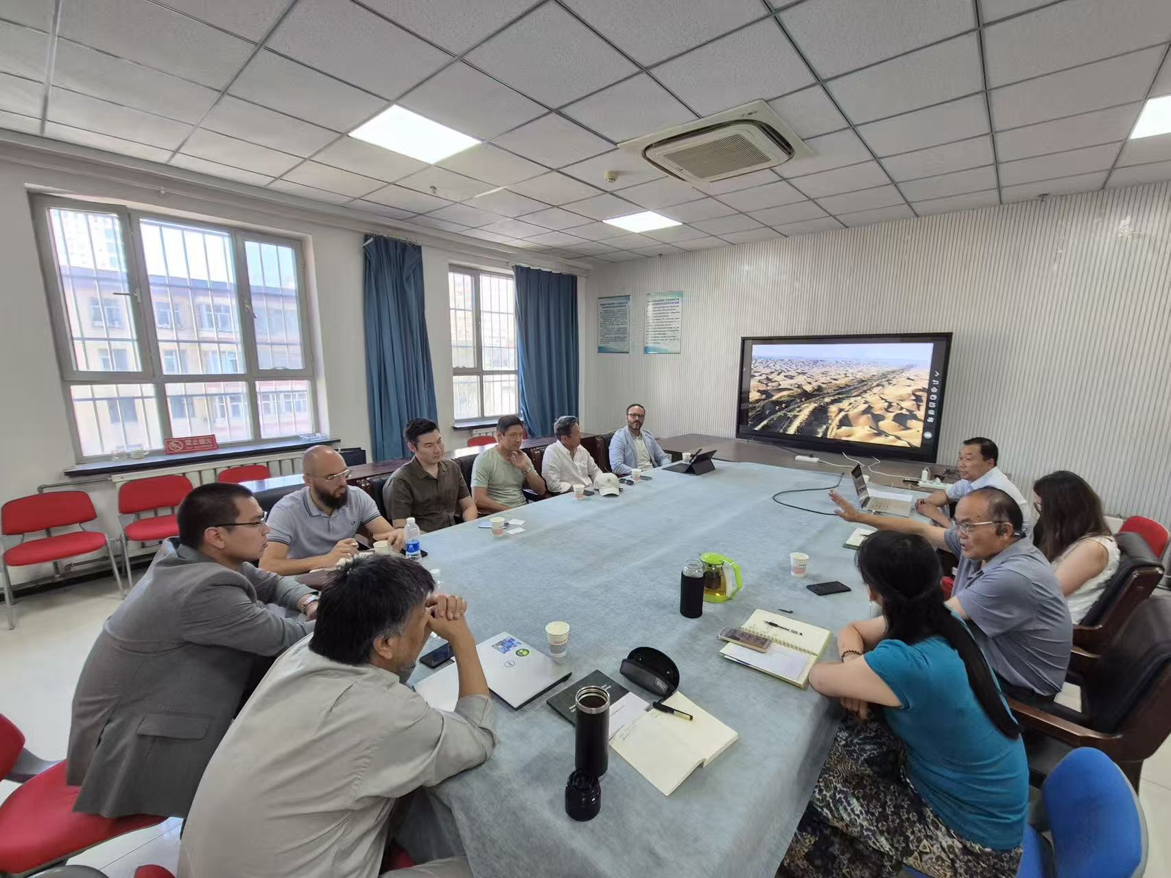 中碳森林团队赴乌鲁木齐对接中亚机构 深化碳汇林开发与荒漠化治理合作
